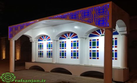 ساخت ایستگاه اتوبوس سنتی در خیابان امام خمینی (ره)