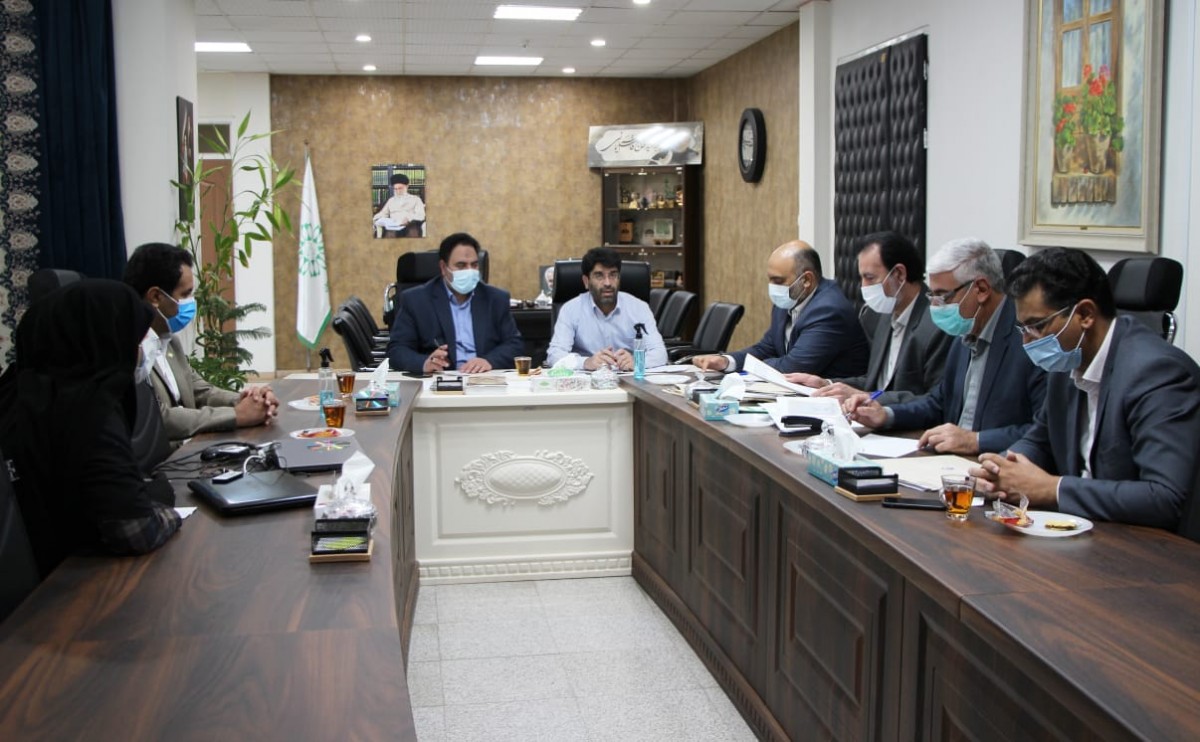 بررسی پیشنهادات مناقصه بوستان خیابان ۱۵ خرداد در هیأت عالی کمیسیون معاملات شهرداری رفسنجان