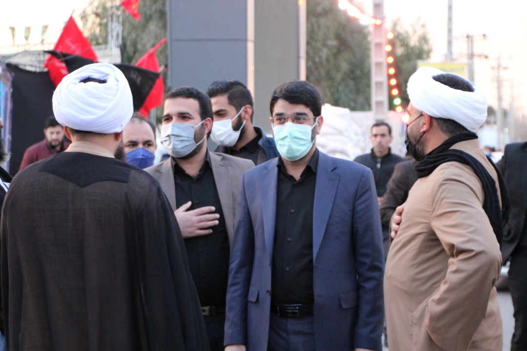 بازدید شهردار رفسنجان از ایستگاهها و غرفه های فرهنگی و آموزشی سطح شهر