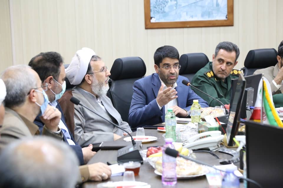 ارائه گزارش عملکرد شهرداری رفسنجان در نشست مشترک با استاندار کرمان