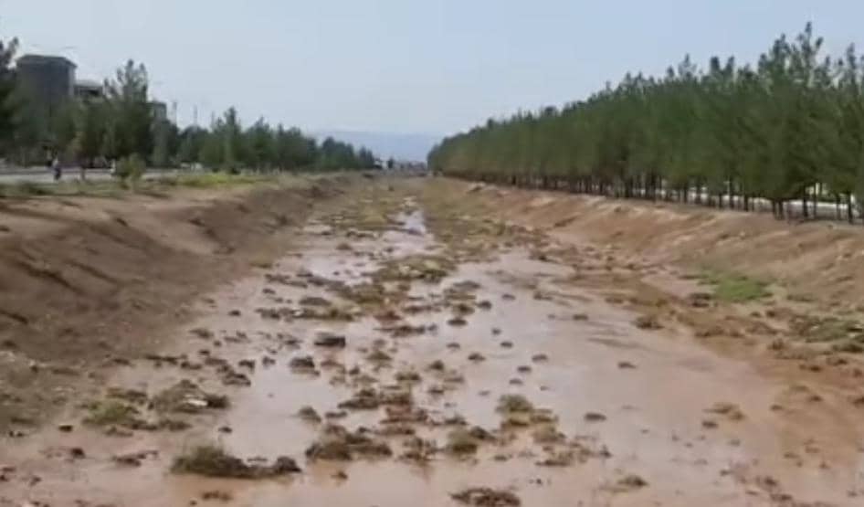 چرا با وجود جولان سیلاب در خیابان ها رودخانه شور خشک است؟