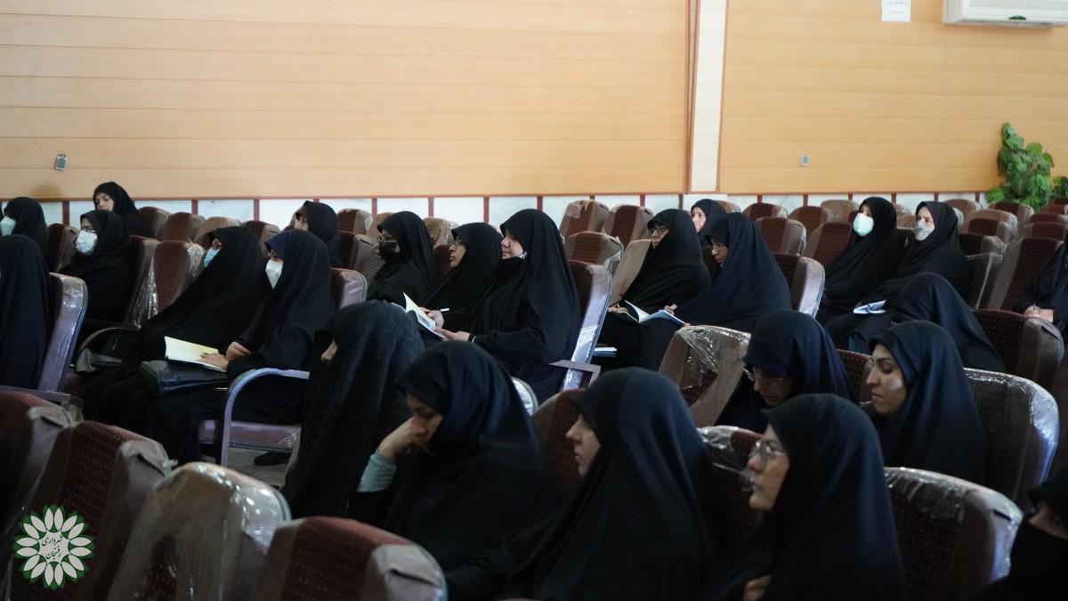 برگزاری دوره تکمیلی آموزشی «طلایه‌داران حجاب و عفاف» در رفسنجان