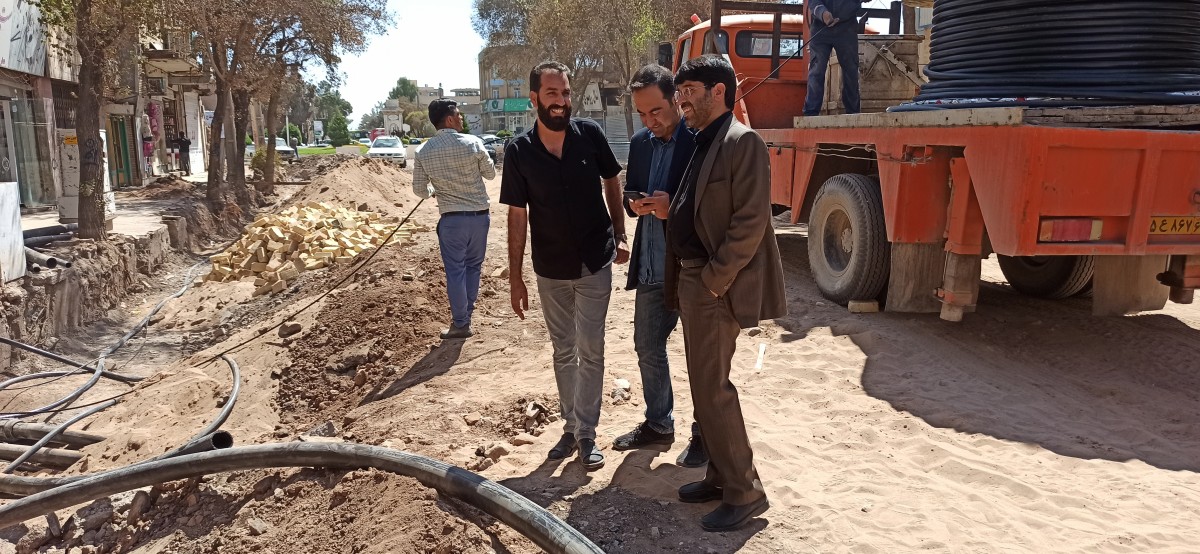 بازدید شهردار رفسنجان از روند اجرایی پروژه خیابان انقلاب
