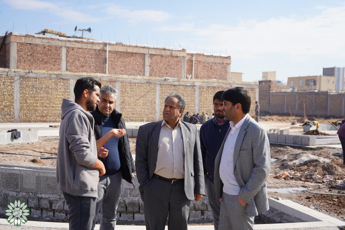 بازدید شهردار رفسنجان از محلات و بوستان های سطح شهر
