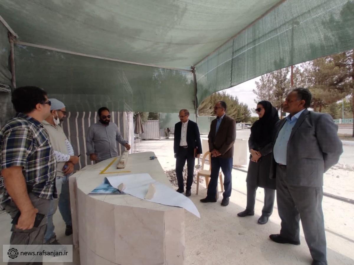 بازدید مدیران شهرداری مشهد از سمپوزیوم مجسمه سازی رفسنجان