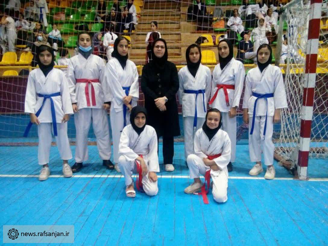 کاراته‌کاهای رفسنجانی دست پر از مسابقات کشوری بازگشتند
