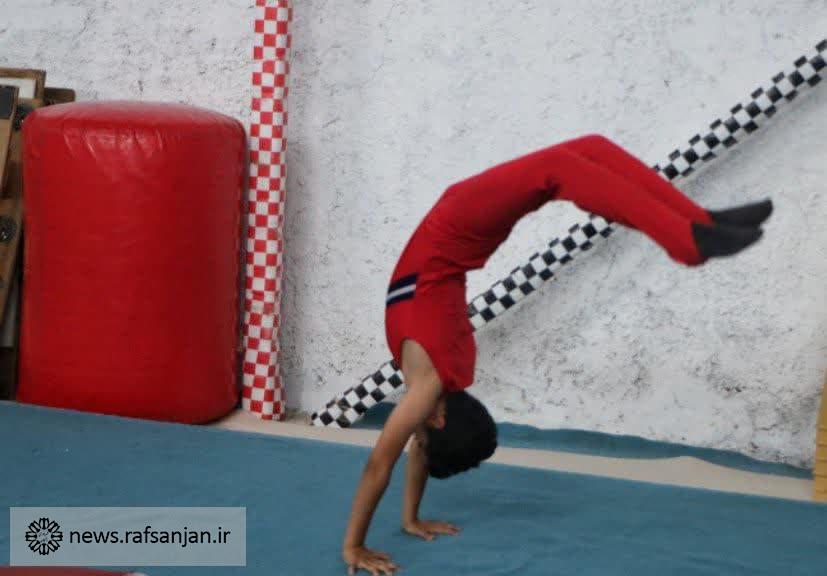 درخشش پسران ژیمناستیک‌کار در مسابقات محلات رفسنجان