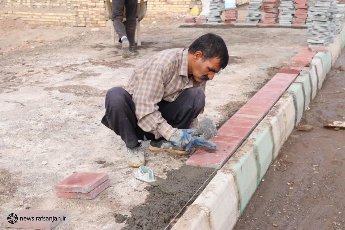 پیشرفت ۸۰ درصدی عملیات جدول گذاری و پیاده رو سازی خیابان شهید سرچشمه پور
