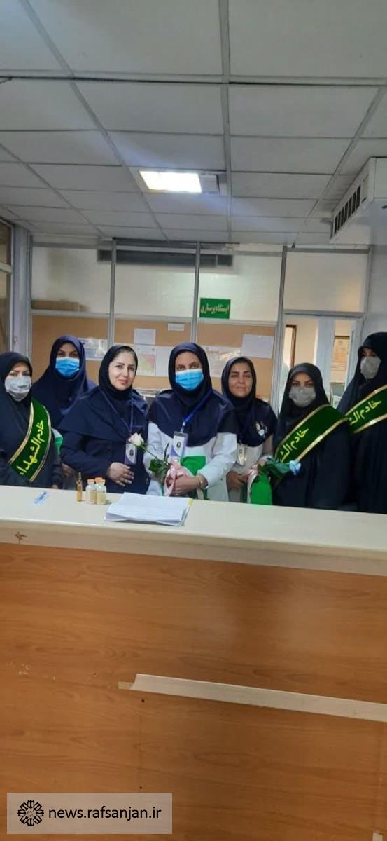 دیدار خادمین شهدای رفسنجان با پرستاران و مادر شهیده «زهرا حسن رمضانی»
