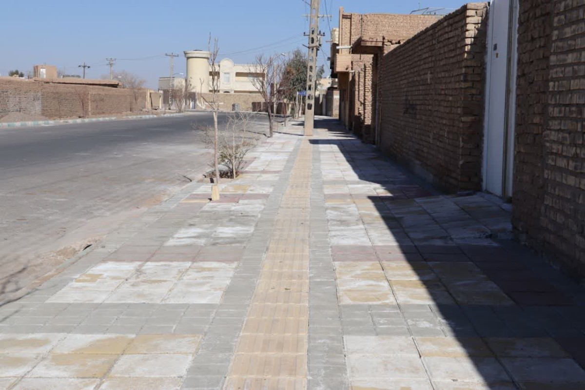 تکمیل عملیات پیاده روسازی خیابان شهید شریفی در محله الله آباد