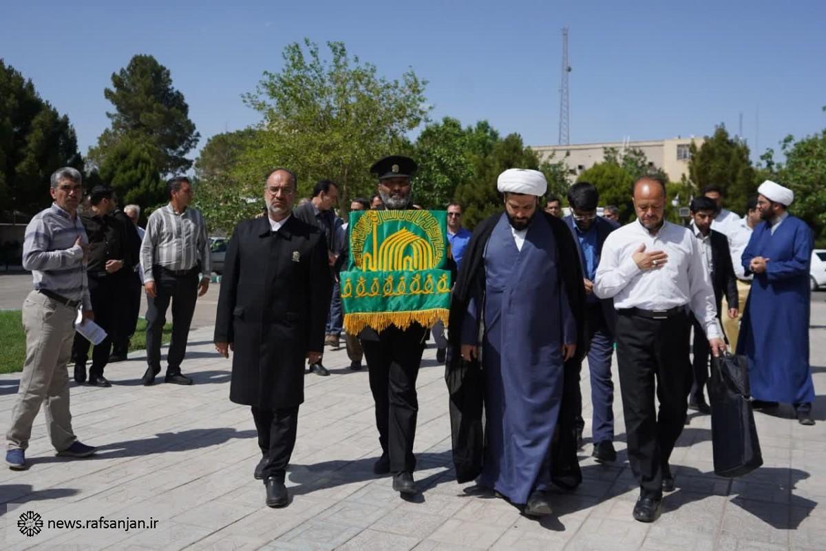 حضور خادمین امام رضا علیه السلام در شهرداری رفسنجان