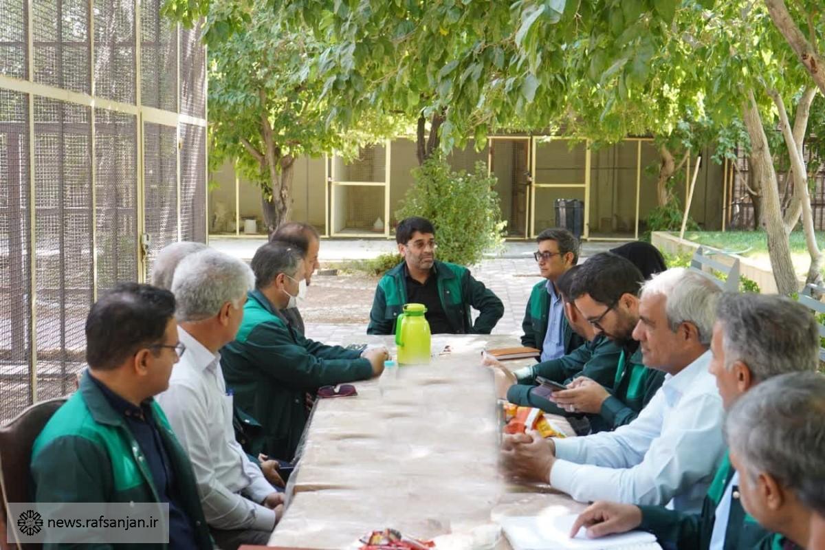 برگزاری جلسه کمیته فنی سازمان پس از بازدید از نهالستان
