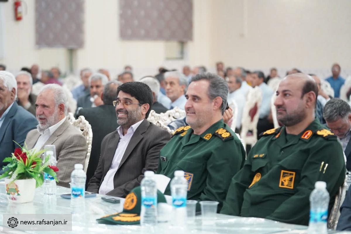محفل انس و مودت پیشکسوتان جهاد و شهادت سپاه رفسنجان در تالار فرهنگیان